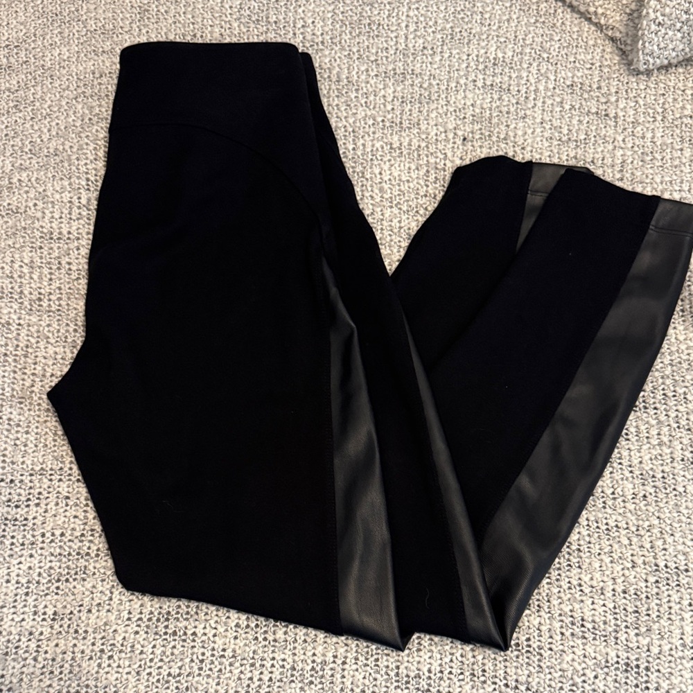 Lysse Faux Leather Leggings | Black High Rise Smoothing Ponte Pants – Size Small